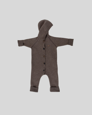 Merino wool suit that grows with the baby